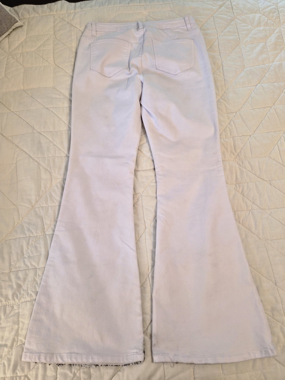 VENUS -Bootcut White w/Floral Embroidered Overlay- Size 12 - Picture 2 of 8